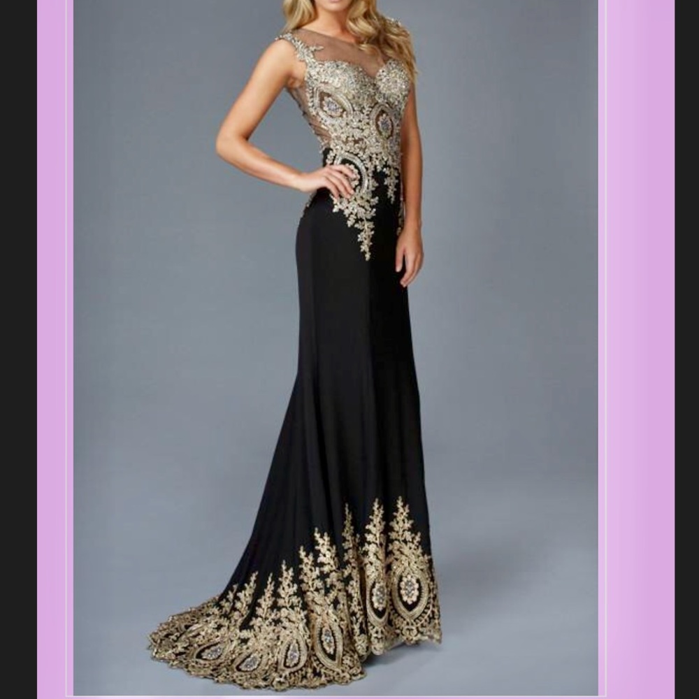 Dress Evening Gown!! ✨🥂